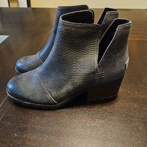 Sorel Gray Ankle Boots
